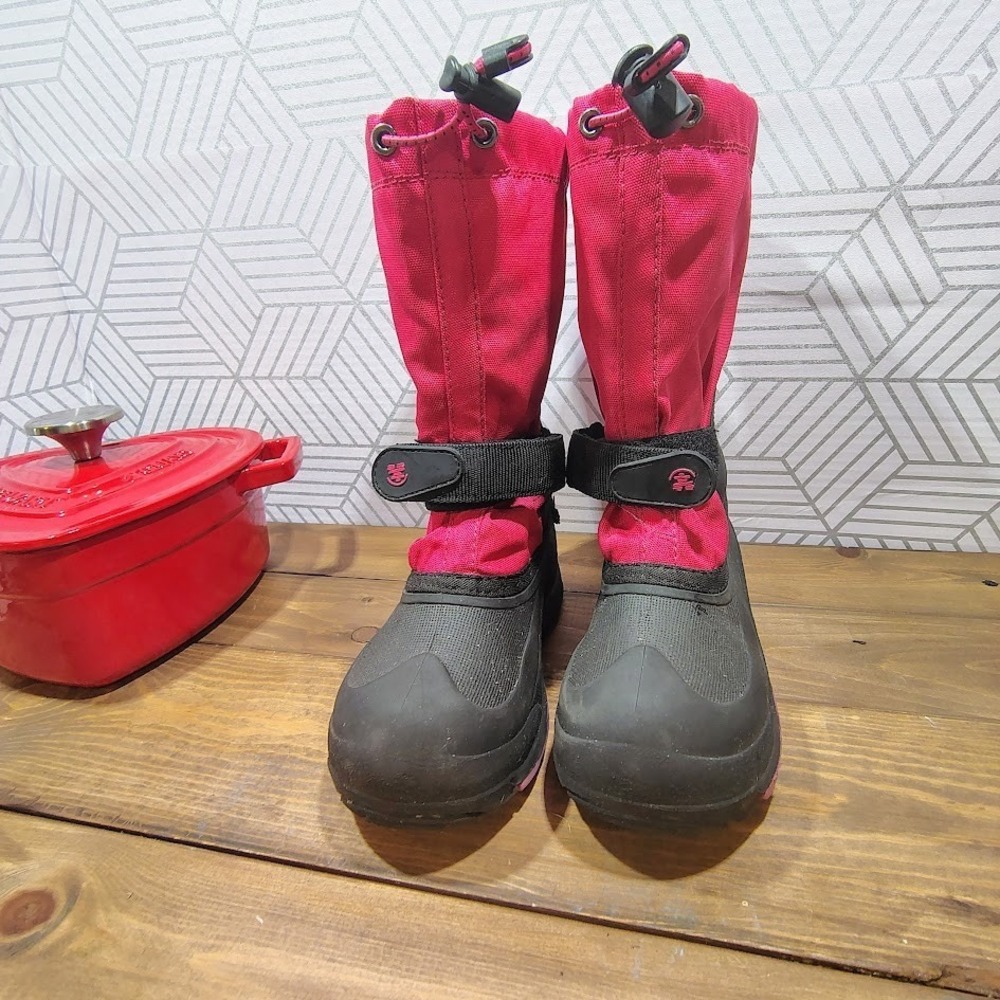 Kamik Youth Snow Boots Size 2 Pink Waterproof Insulated‎ Winter Cold Weather